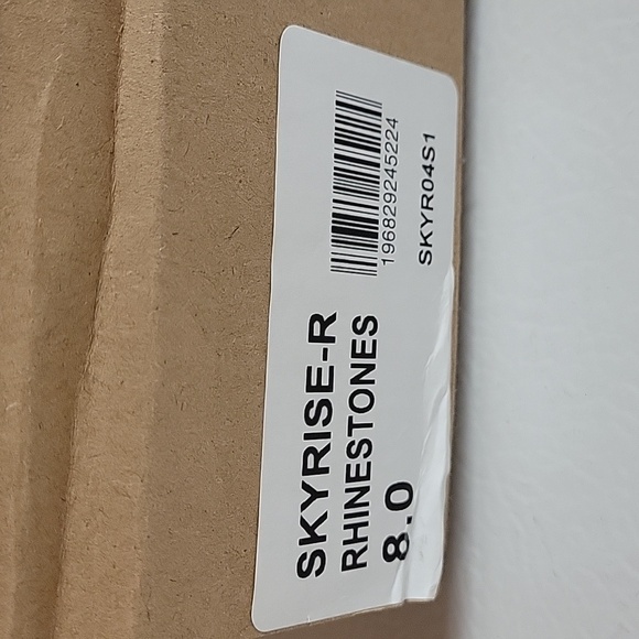 NIB Steve Madden Skyrise Rhinestone Platform heels size 8 - Picture 7 of 7